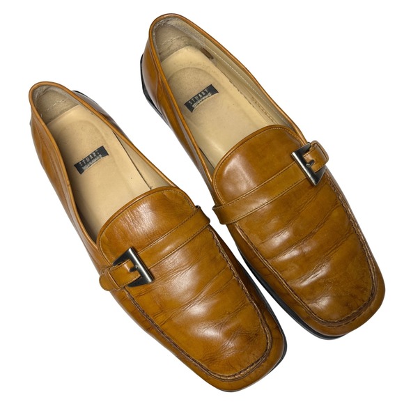Stuart Weitzman Women's 8.5B Caramel Leather Loafers Buckle Slip On Spain - Picture 1 of 11